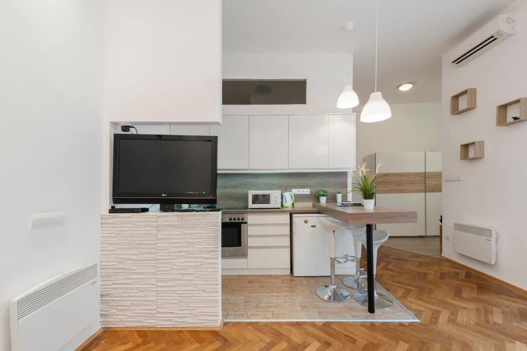 Szent Istvan Ter 4 Next To Basilica A 1 Bedroom Βουδαπέστη Εξωτερικό φωτογραφία